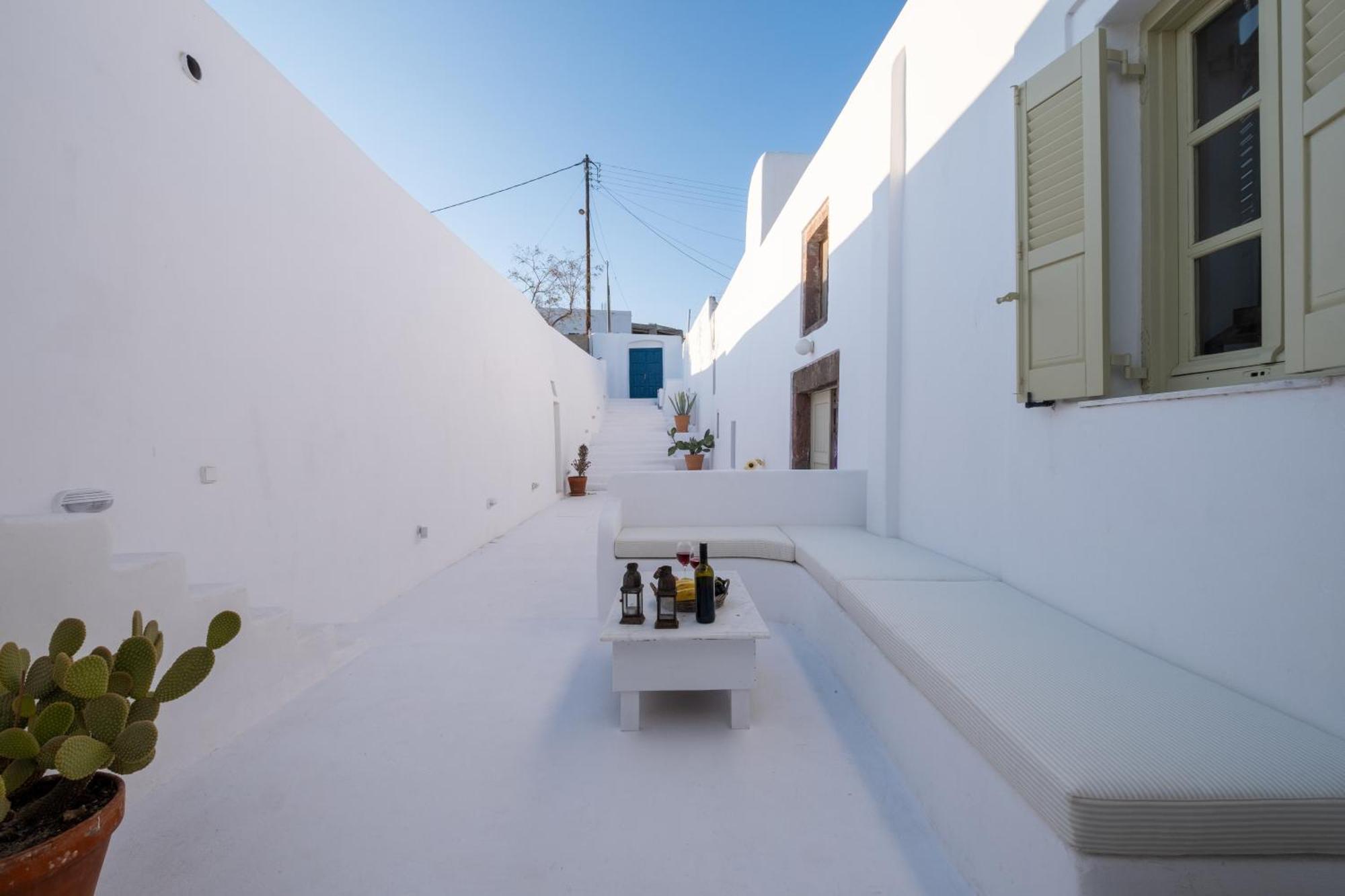 Art Canava Luxury Villas Fira  Bagian luar foto